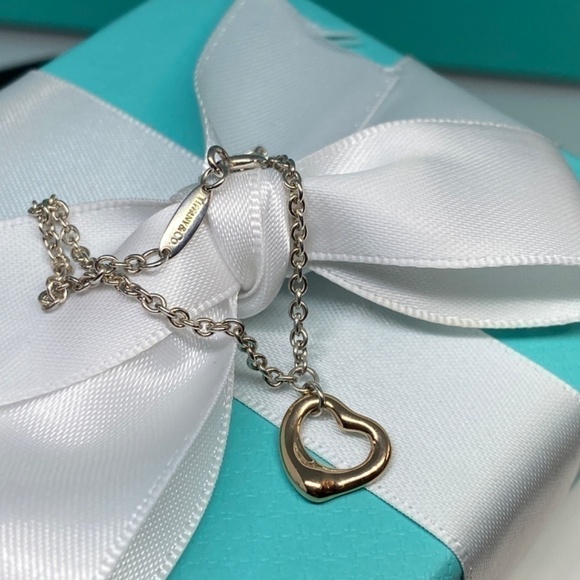 Authentic Tiffany & Co.'s Peretti 18K Rose Gold  & 925 Open Heart Bracelet 7” - Picture 9 of 9